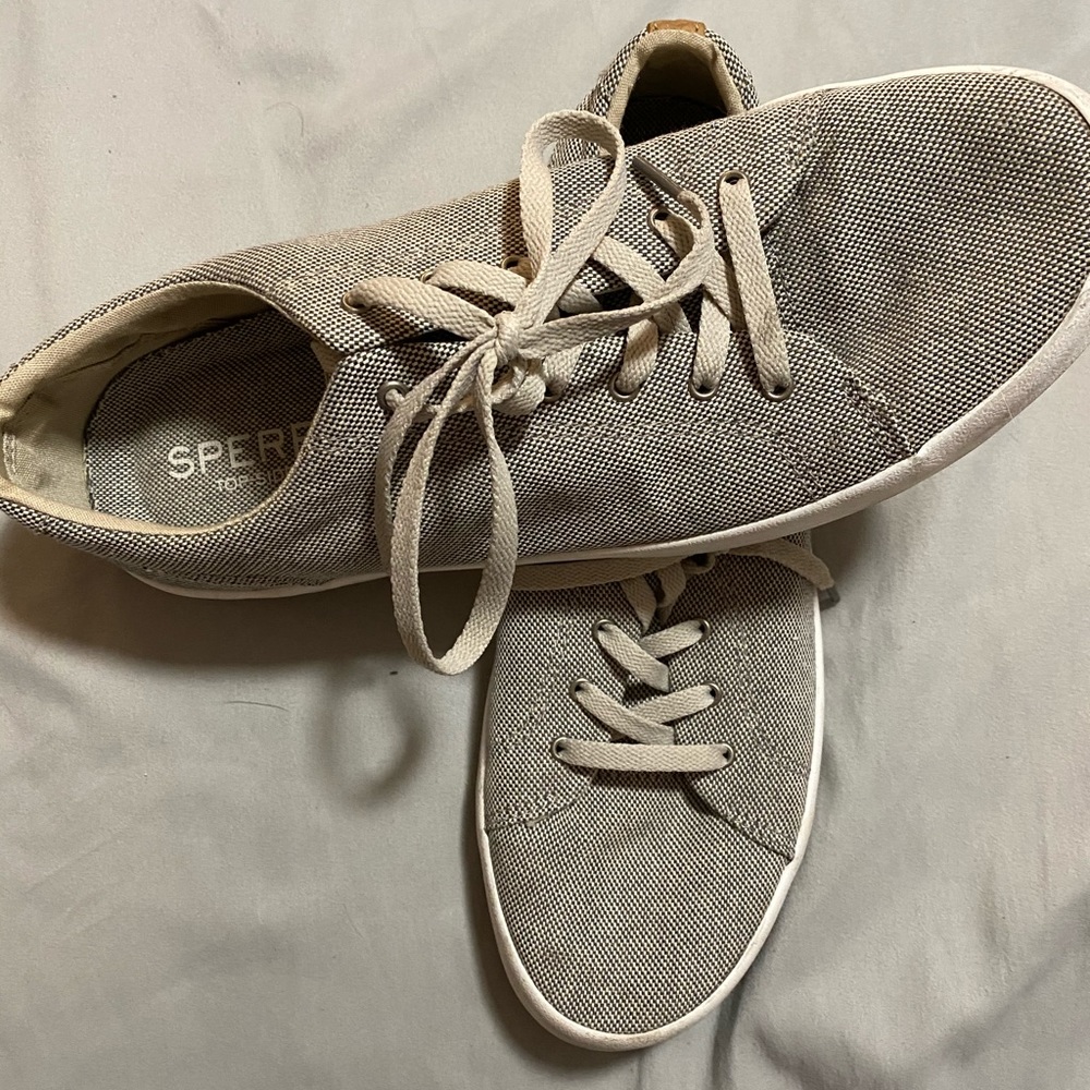 ** SPERRY TOP SIDER’s in EUC **